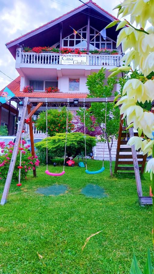 Отель Casa Giulia Бэи­ле-Олэ­неш­ти Экстерьер фото