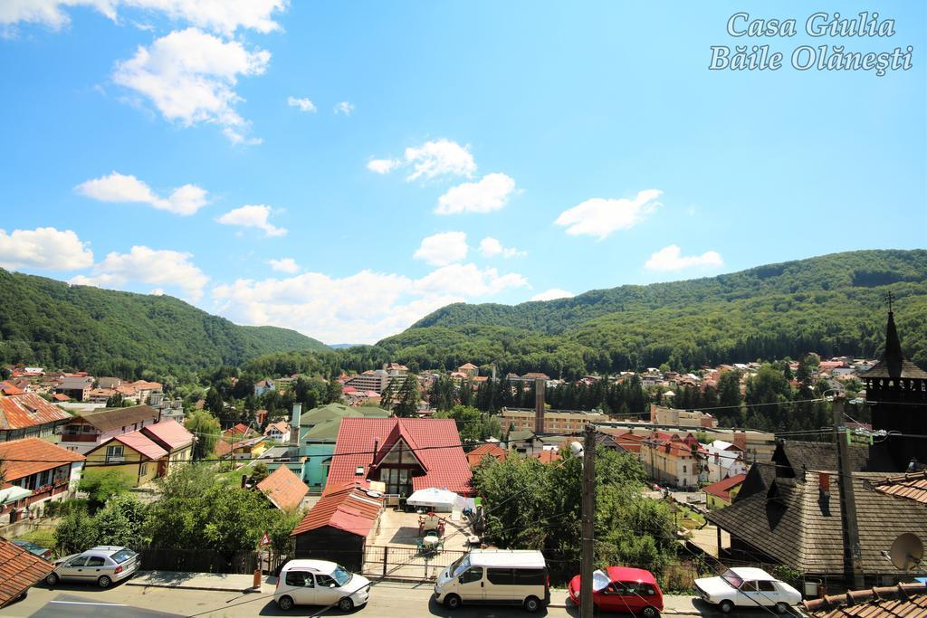 Отель Casa Giulia Бэи­ле-Олэ­неш­ти Экстерьер фото